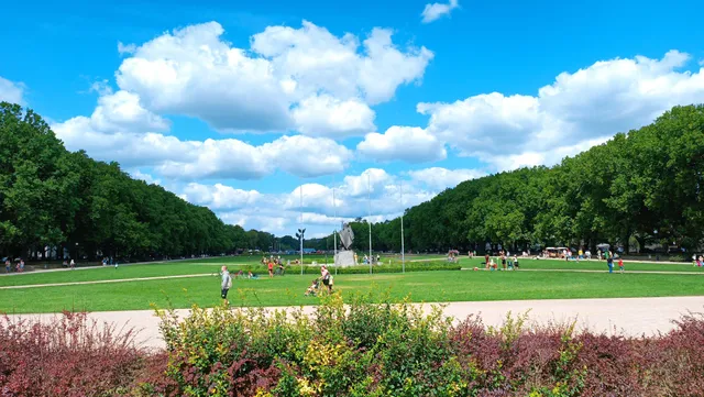 Plac Jasne Błonia im. Jana Pawła II