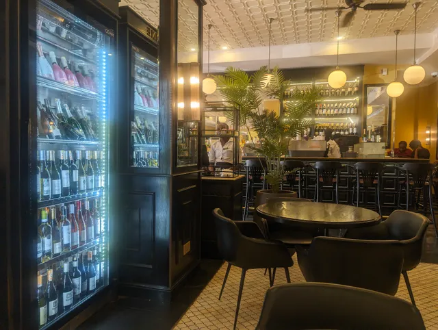 Cafesserie Village Mall