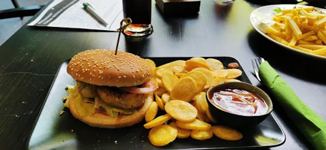 Nasch Happy Restaurant Löningen GmbH