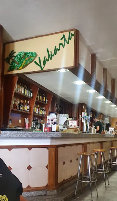 Restaurante Cafetería Yakarta