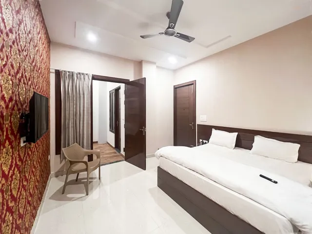 Radha Krishna Bhawan, Home Stay