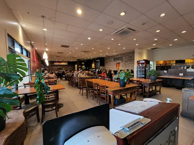 Max's Restaurant Waipahu, Cuisine of the Philippines