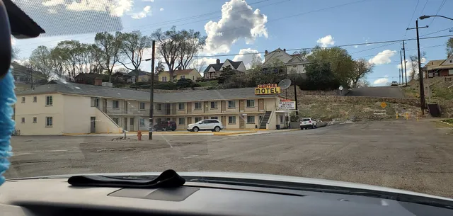 Centre Motel