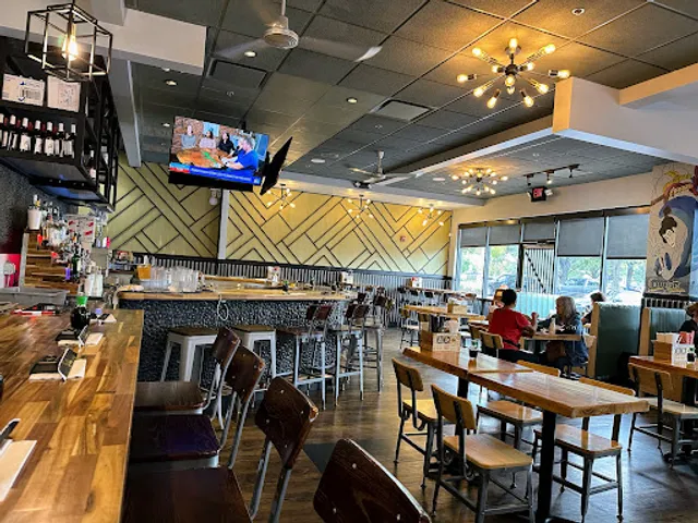 Bluefin Sushi Bar & Ramen