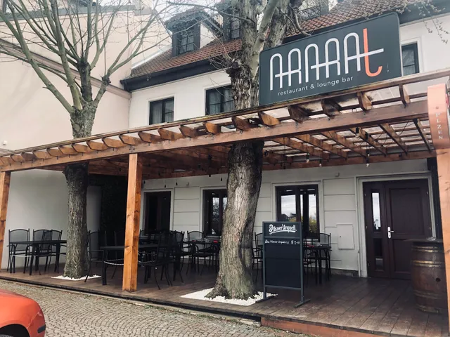 Ararat Restaurant & Lounge Bar