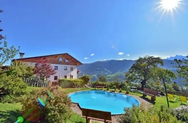 Saderhof - Hofschank & Zimmer