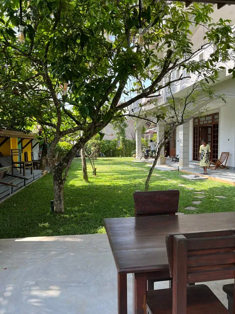 Family Kitchen Restaurant - Midigama