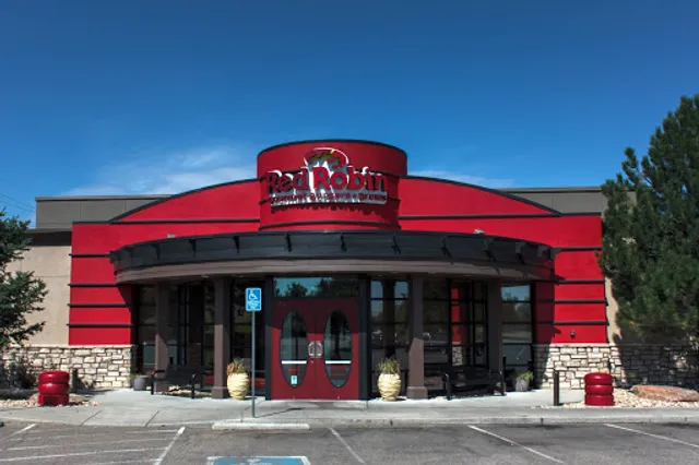 Red Robin Gourmet Burgers and Brews