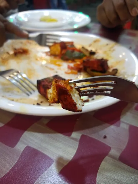 Lazeez Fast Food (Chinese)