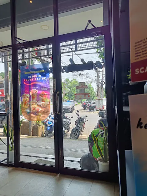 Kopi Kenangan - Ruko Kawi