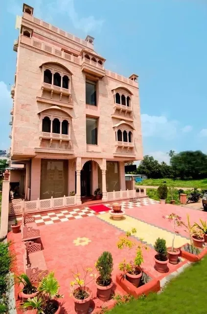 Sai Jharna Hotel