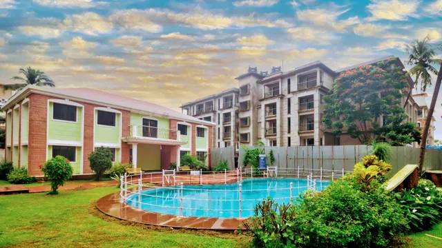 Amazing Pool View 2BHK Candolim Goa Apartment