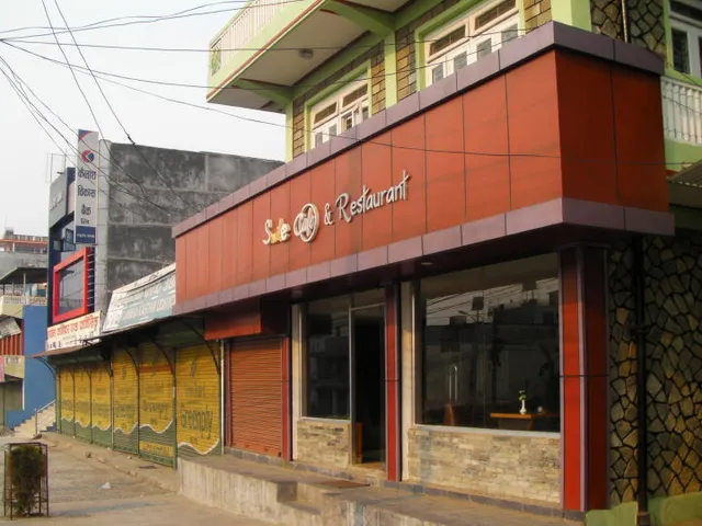 Smile Cafe & Restaurant