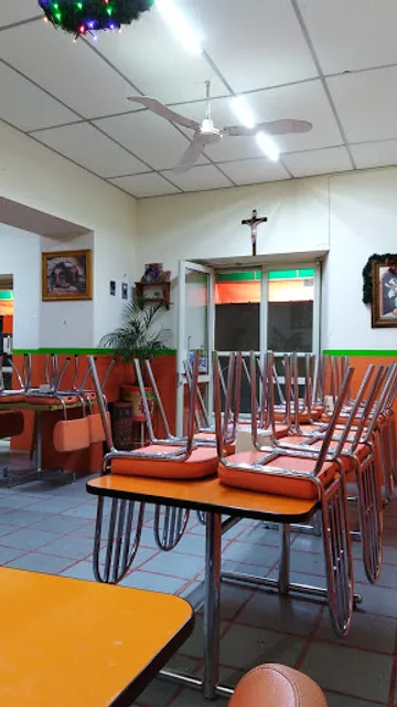 Restaurant "Mayra"