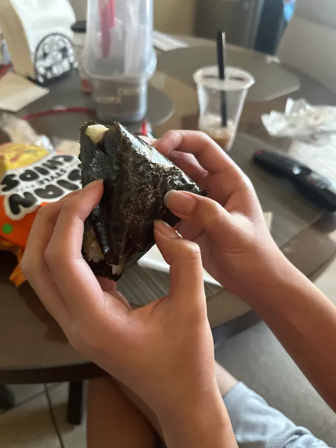 Ofuku onigiri and boba