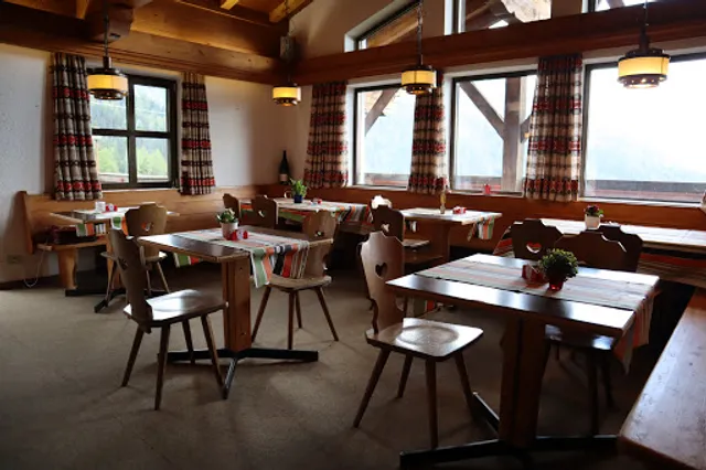 Berggasthof Tarscher Alm