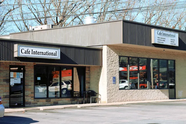 Cafe International