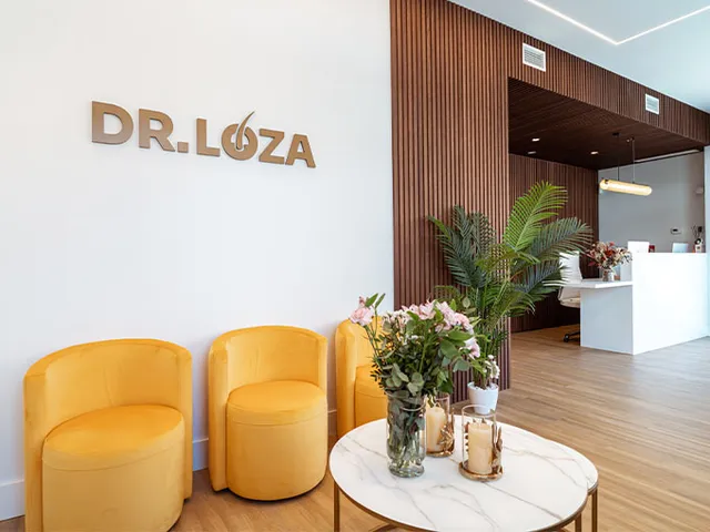 Clinica Doctor Loza / Medicina Estética Sevilla