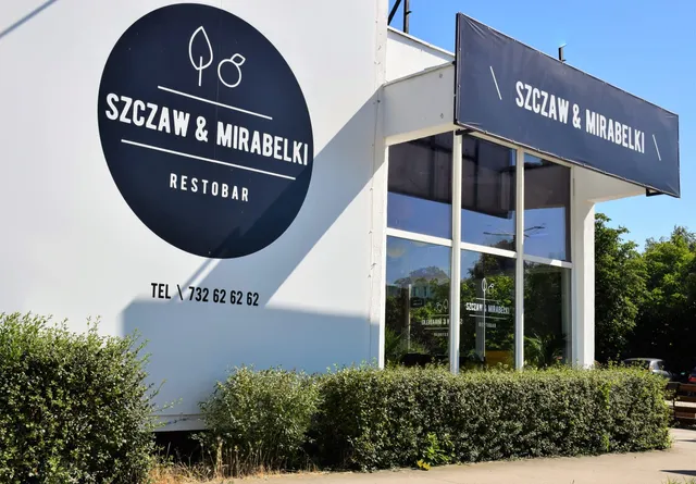 SZCZAW I MIRABELKI