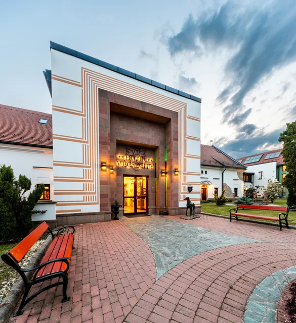 Hotel Vécsecity Wellness and Conference - A kastélyba zárt város