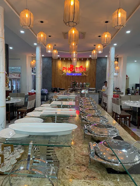 Nhà hàng Phố Biển