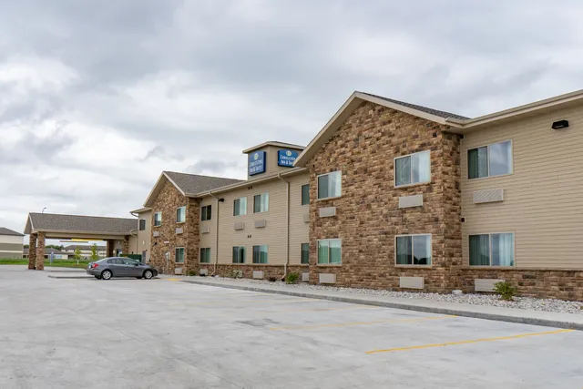 Cobblestone Inn & Suites - Sheldon