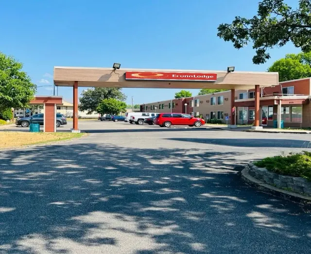 Econo Lodge Waite Park - St. Cloud