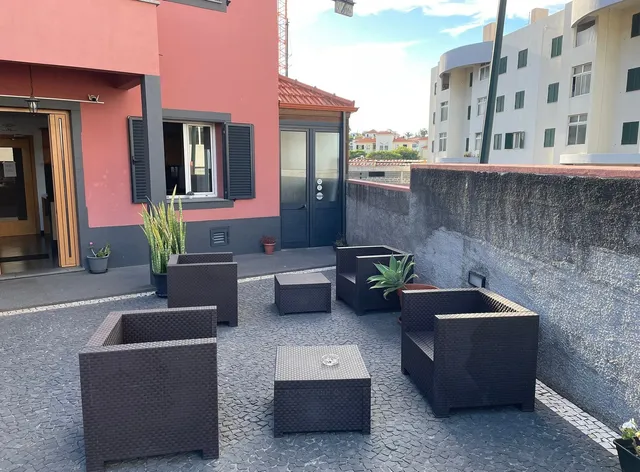 FX Hostel & Guest House Carvalhal