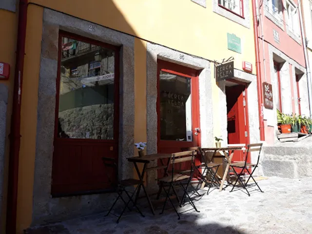 Cerca Velha - Food & Drinks