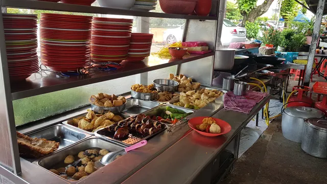 Peel Road Hakka Yong Tau Foo Restaurant