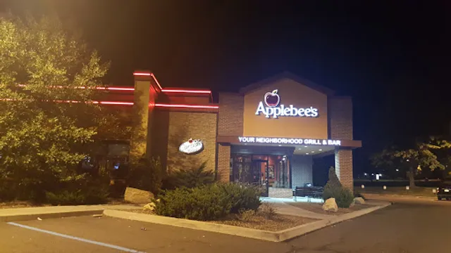 Applebee's Grill + Bar