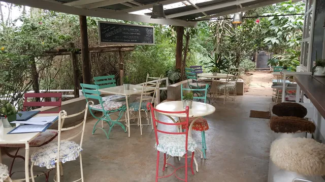 Tin Roof Café - Karen