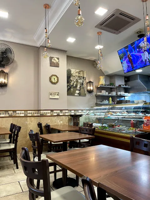 Yasmina Restaurant and Bakery