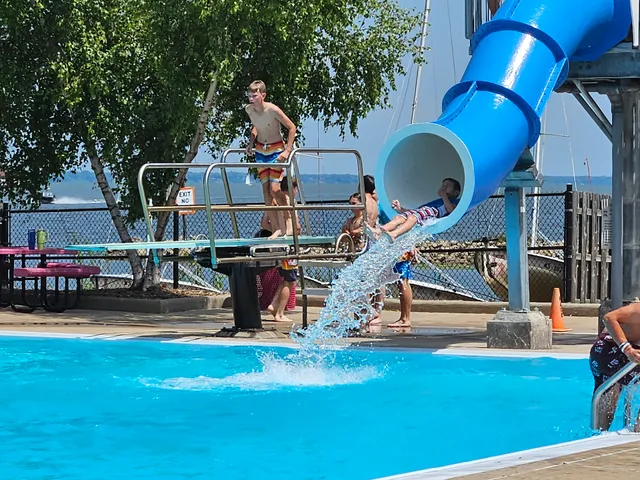 Neenah Swimming Pool