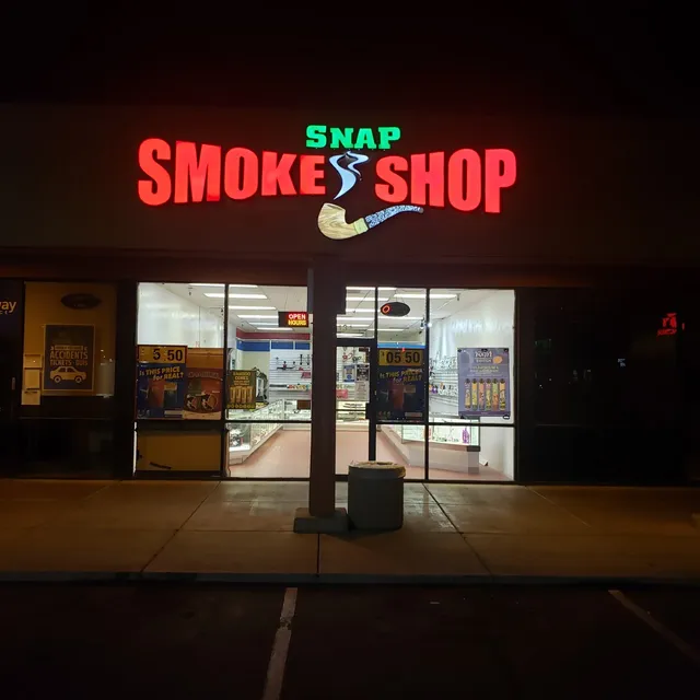 Snap Smoke Shop 24/7