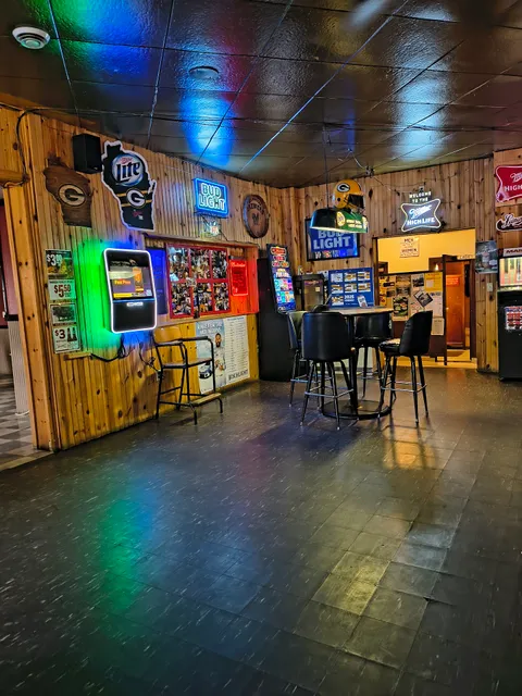 Gizmo's Bar and Grill