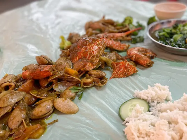 Ekonomi Tomyam Shellout Sg Dua USM