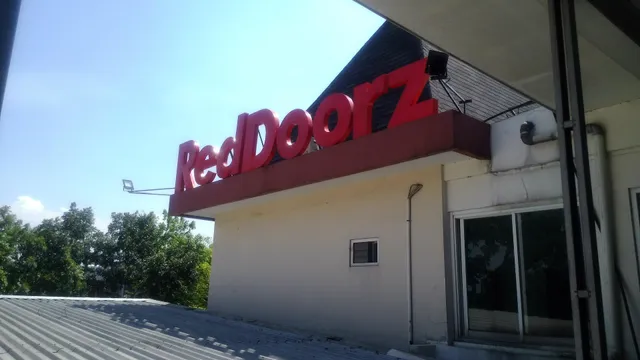 RedDoorz @ Talaga Bodas