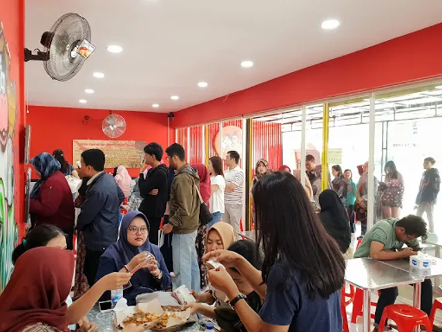 Ayam Geprek Mr Suprek Koni