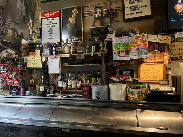 Old Ice House Tavern