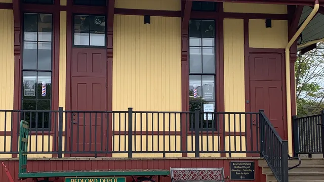 For the Boyz Barbershop