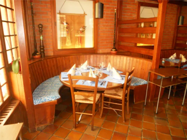 Auberge Au Milieu du Monde