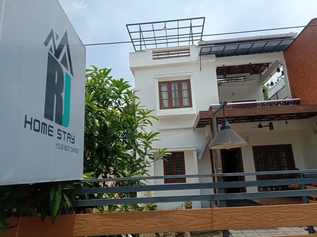 Royal Turn Modern Villa