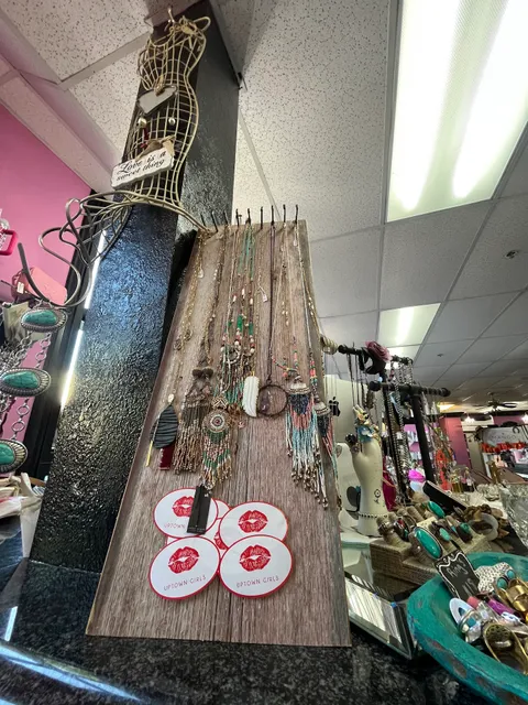 Up Town Girls Boutique & Salon