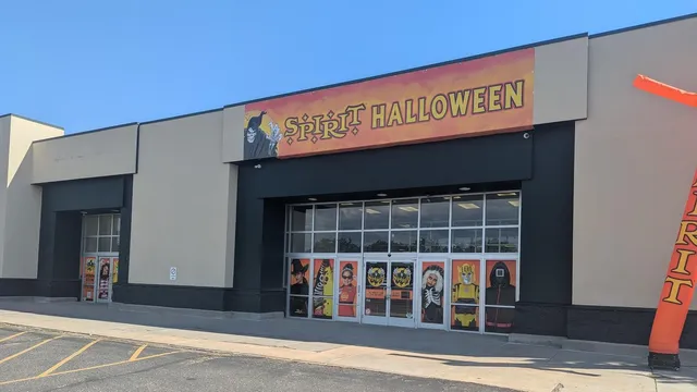 Spirit Halloween