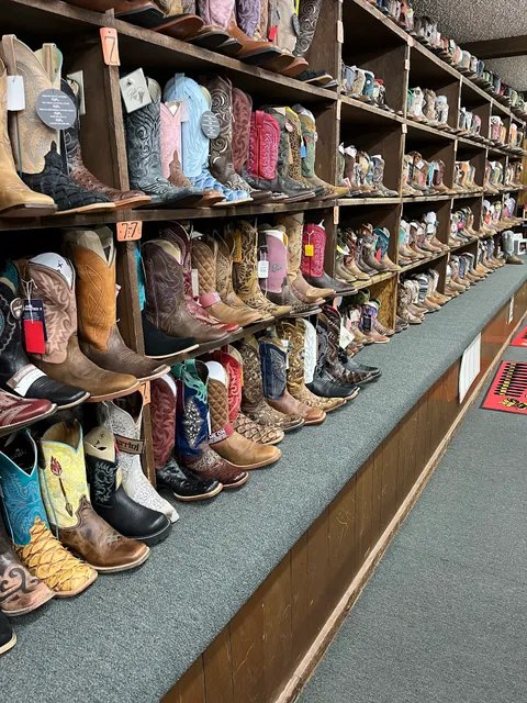 Paul's Western Store