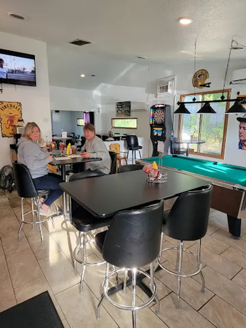 Cooper's bar and grill