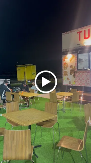 Narre Eats Street Food