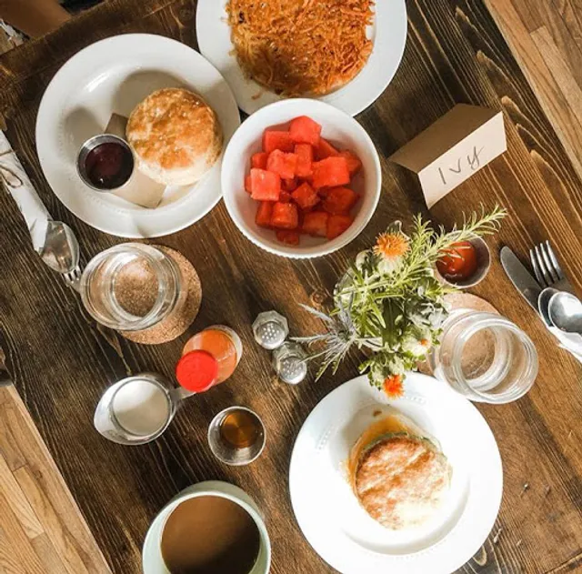 Gracious Plenty Bakery & Breakfast