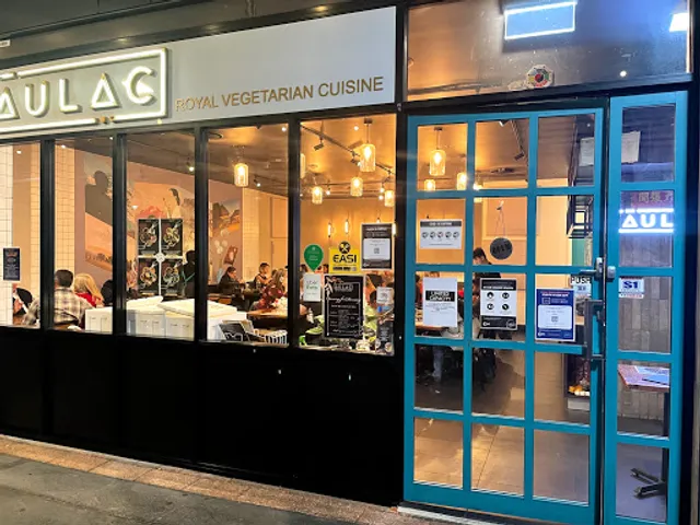 Au Lac Woden Vegan Cuisine